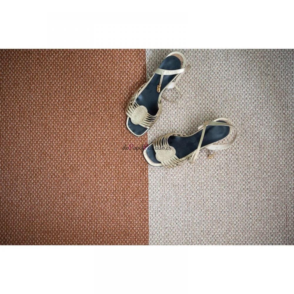 Alfombra BRITA SWEDEN PLASTIC RUGS MOOR CREAM 70X200-2